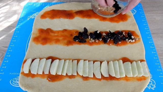 Дети просят готовить этот ЯБЛОЧНЫЙ ПИРОГ Почаще! Легко! Вкуснейший пирог из дрожжевого ТЕСТА смотреть онлайн