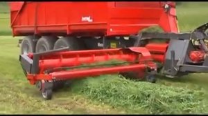 Заготовка силоса. Силосный прицеп.