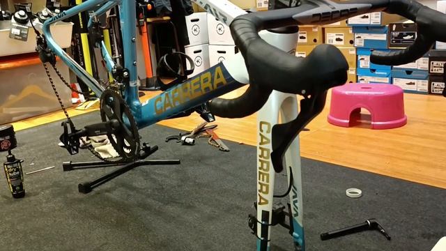 Java J-AIR with Fulcrum WIND carbon wheelset смотреть онлайн