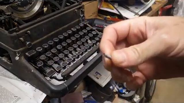 Восстановление старой печатной машинки