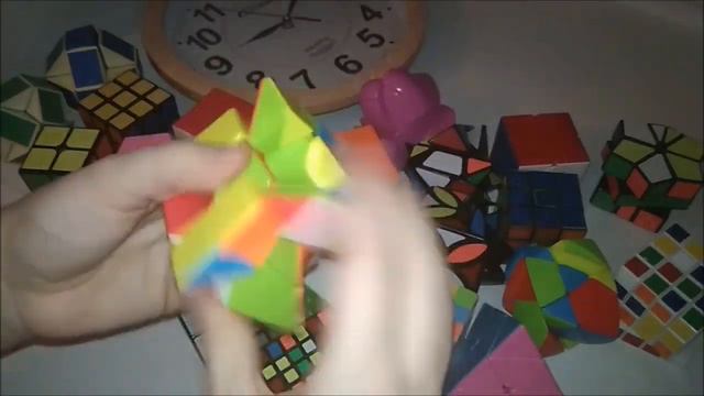 Собрала Всю Свою Коллекцию Головоломок смотреть онлайн