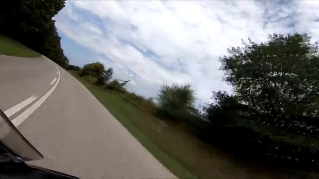 Suzuki DL650 Orfű смотреть онлайн