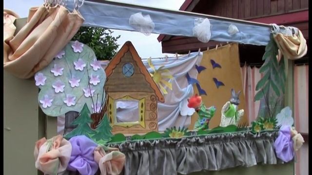 Кукольный спектакль " Заюшкина избушка"