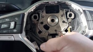 Как снять подушку VW Passat b8 Руль, Пассат б8