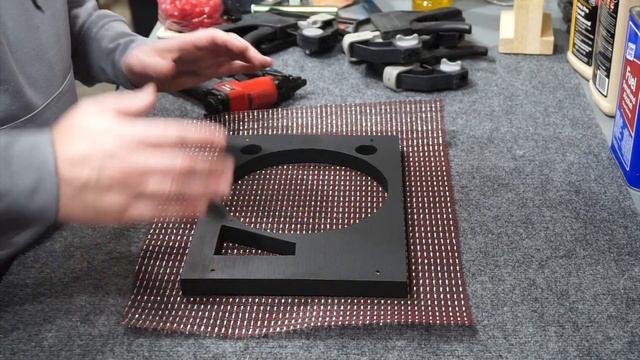 Thrift Store Fender Frontman Guitar Amplifier: Repairing the Jack, Recovering & Modifying the Grill смотреть онлайн