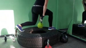 Проработка мышц ног. Самые эффективные упражнения