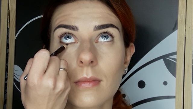 Макияж smoky eyes  Дымчатые глаза  Макияж смоки айс для голубых глаз