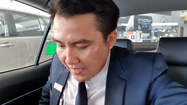 Toyota Camry 2.0G Trắng Ngọc Trai Xe Giao Ngay tại Toyota Tiền Giang - Toyota Bến Tre смотреть онлайн