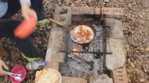 Дача. Жареная картошка на костре.