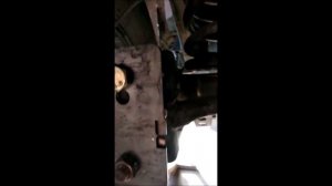 Как ставить домик тяги панара на лифтованный Mitsubishi Pajero Sport 2.mp4