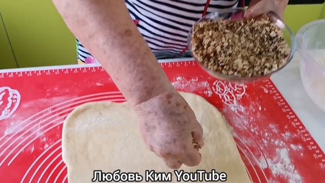 МАМА ГОТОВИТ. РУЛЕТЫ С ОРЕХАМИ И ИЗЮМОМ. Плюшки Сахарные. БУЛОЧКИ С ТВОРОГОМ.Домашняя СДОБА..