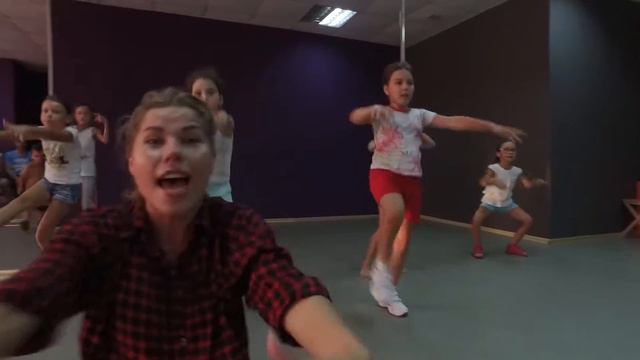 Детский клуб YouDancer / танцевальные занятия для детей / сезон 2016 смотреть онлайн