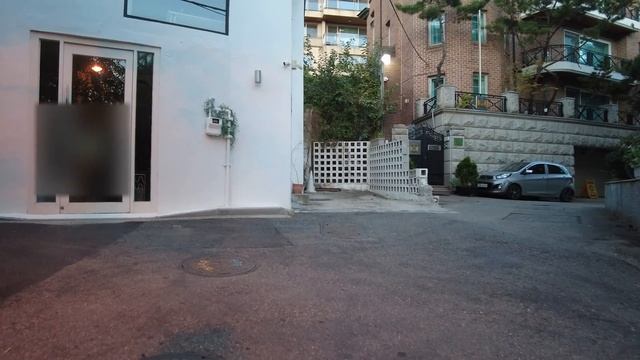 Walk & Talk around BTS Jungkook's Future House in Itaewon, Seoul [4K] смотреть онлайн