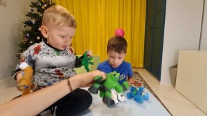 Не могут поделить героев Гуджитсу! / Что в коробке?