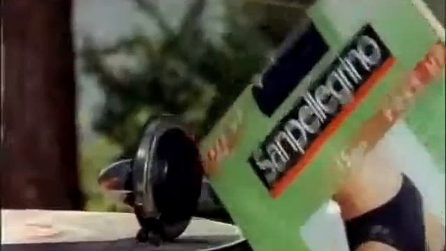 Музыка из рекламы Sanpellegrino (Valeria Mazza, Antonio Banderas) (Италия) (1996)