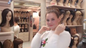 Резинка из натуральных волос - прическа за несколько секунд!