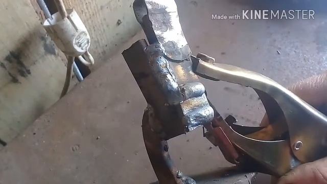 Варим полуавтоматом Искра MIG-360GD
Industrial Line . смотреть онлайн