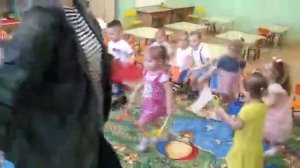 Марш с флажками