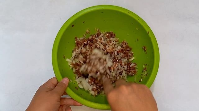 Самса из песочного тесто. Готовиться легко и быстро. (қазақша рецепт).