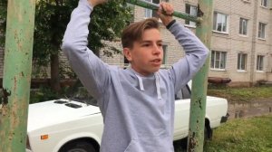 Бабочка На Турнике- Читерский Выход На Две- ОБУЧАЛКА