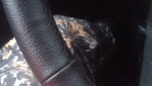 Перетянутый руль Фольксвагена Шаран экокожей на каучуковой основе