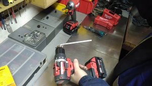 Milwaukee 2801 замена патрона