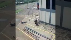 убило током