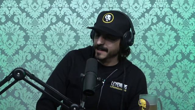 Historias del Más Acá 3 - Tomé café con el Caníbal de la Guerrero (con Caro Campos) смотреть онлайн