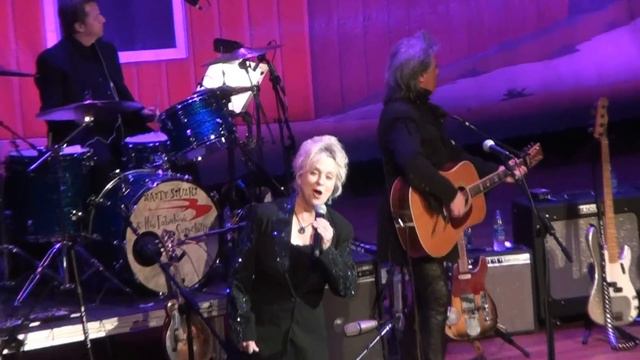 Connie Smith & The Sundowners - Pain Of A Broken Heart смотреть онлайн