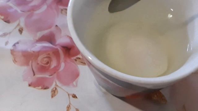 ЯЙЦА ПАШОТ ЗА 1 МИНУТУ. ОЧЕНЬ ПРОСТО И ВКУСНО! смотреть онлайн