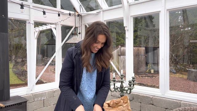 Förodla dahlior i plastpåse 2024 смотреть онлайн