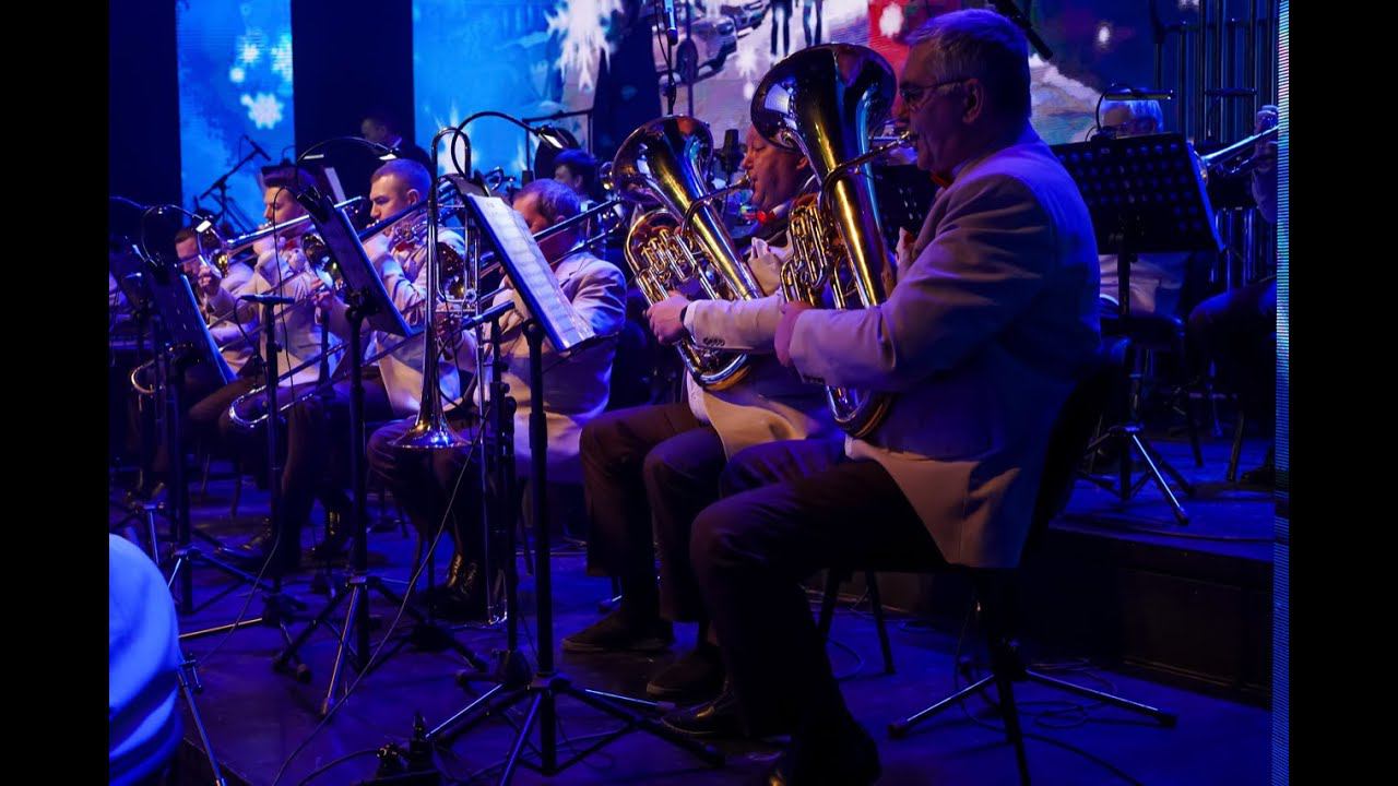 Cantina Band смотреть онлайн