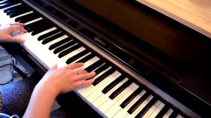Нюша / Nyusha – Целуй (Piano Version) (пианино версия)