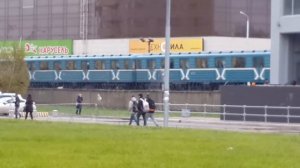 Номерной прибывает на станцию Технопарк