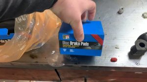 Volkswagen Passat B6 Решение проблемы индикатора износа колодок