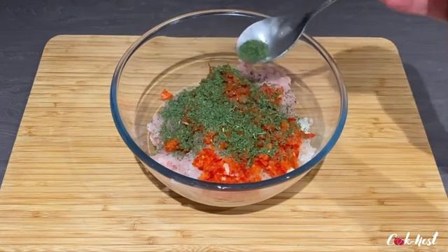 СОЧНЫЕ П/П КОТЛЕТЫ ИЗ КУРИНЫХ ГРУДОК БЕЗ МУКИ И КАРТОШКИ. ГОТОВИМ В ДУХОВКЕ. БЕЗ ВРЕДА ДЛЯ ФИГУРЫ.