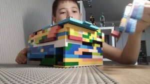 Автомат для продажи шоколада из Лего!***Моё второе видео***