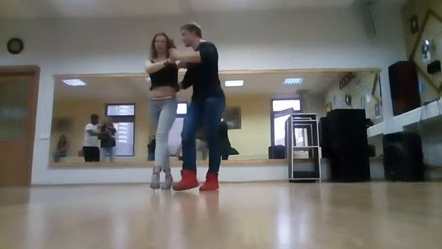 Kizomba training... new movements смотреть онлайн
