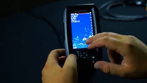 Эхолот Garmin Striker 4 Plus Unboxing