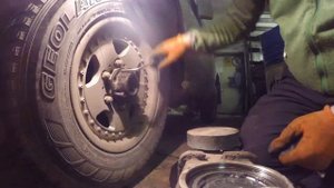 Небольшое обслуживание автоматического хаба MMC Pajero 1 gen