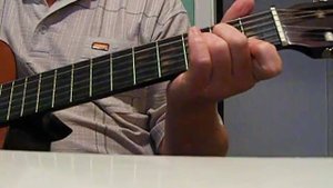 "Сладка ягода" - один из простых вариантов игры на гитаре.