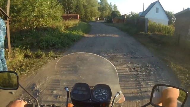 КАК Я ЛЕТОМ С ЖЕНОЙ ЕЗДИЛ НА ДАЧУ НА МОТОЦИКЛЕ ИЖ смотреть онлайн