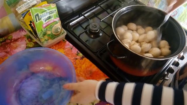 Очень , Очень вкусные маринованные грибы шампиньоны в пряно-медовом маринаде! 3 в 1 !