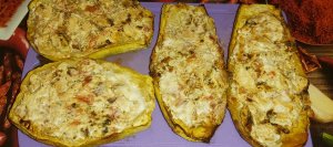 Лодочки из кабачков с курицей