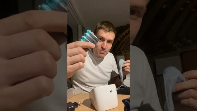 Omron - он Вам не IPhone. Распаковка тонометра, когда вам немножко за тридцать. Смотреть до конца смотреть онлайн