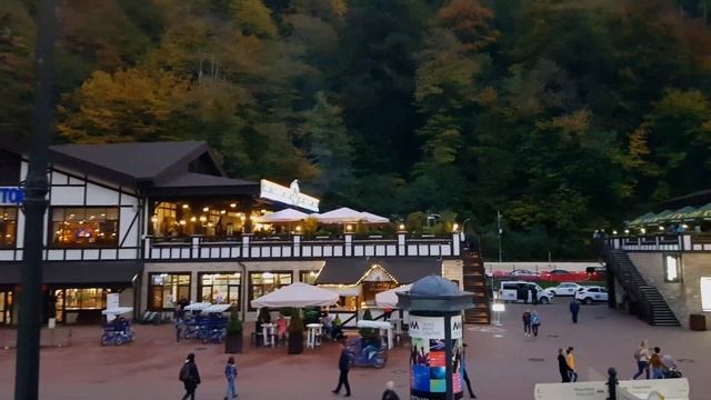 РОЗА ХУТОР?СОЧИ. Красотища!!! Вечерняя прогулка ,30.11.2020г. смотреть онлайн