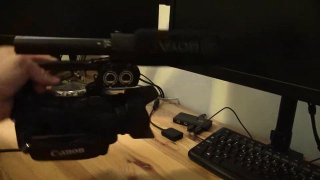 Canon XA40: XLR Shotgun Mic Sizing смотреть онлайн