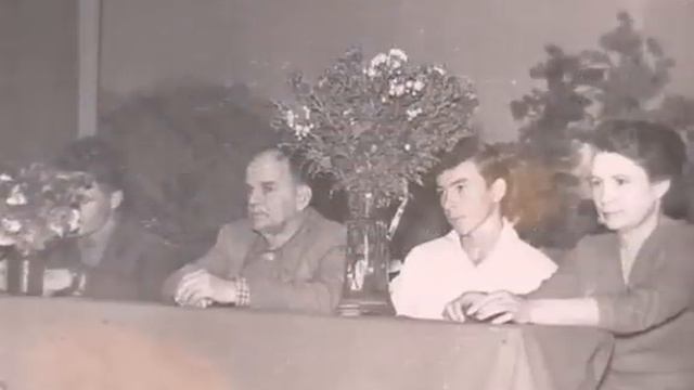 "ШКОЛЫ г.ГРОЗНОГО" шк.№57.avi смотреть онлайн