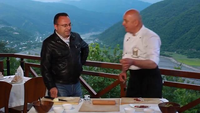 Ждем в гости с Зурабом Двали .Крепость Ананури смотреть онлайн