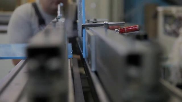 Станок для стыковой сварки листовых пластиков смотреть онлайн